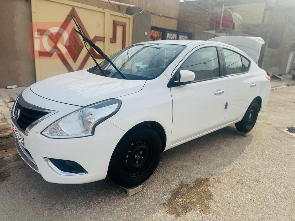 نيسان صني